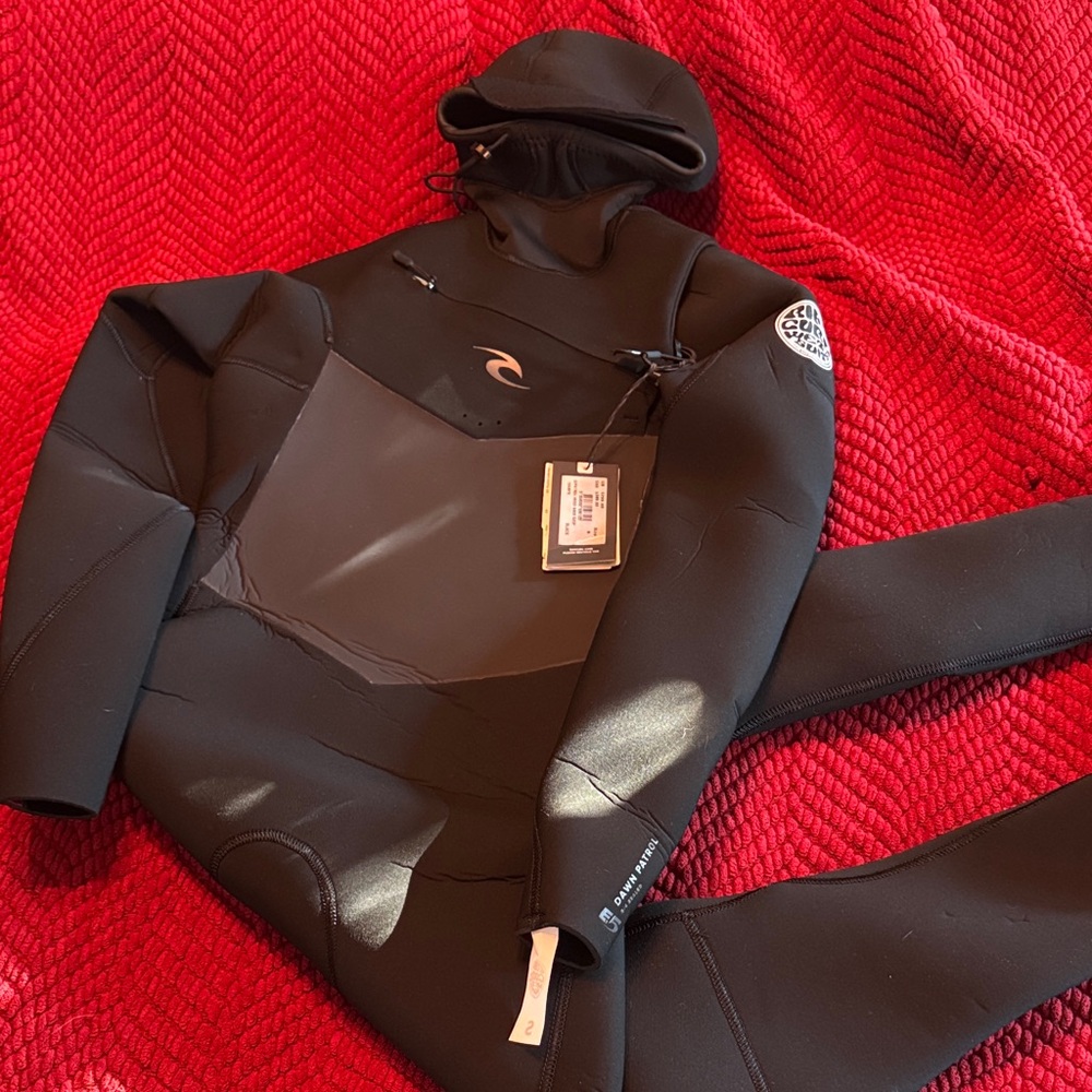 Rip Curl Dawn patrol 5/4 Black Wetsuit with hood size adult small